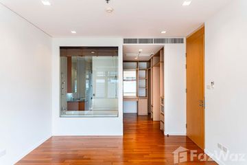 1 Bedroom Condo for sale in Thung Maha Mek, Bangkok near MRT Khlong Toei