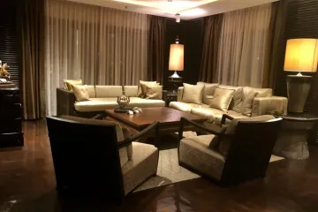 3 Bedroom Condo for sale in Khlong Toei Nuea, Bangkok near Airport Rail Link Makkasan