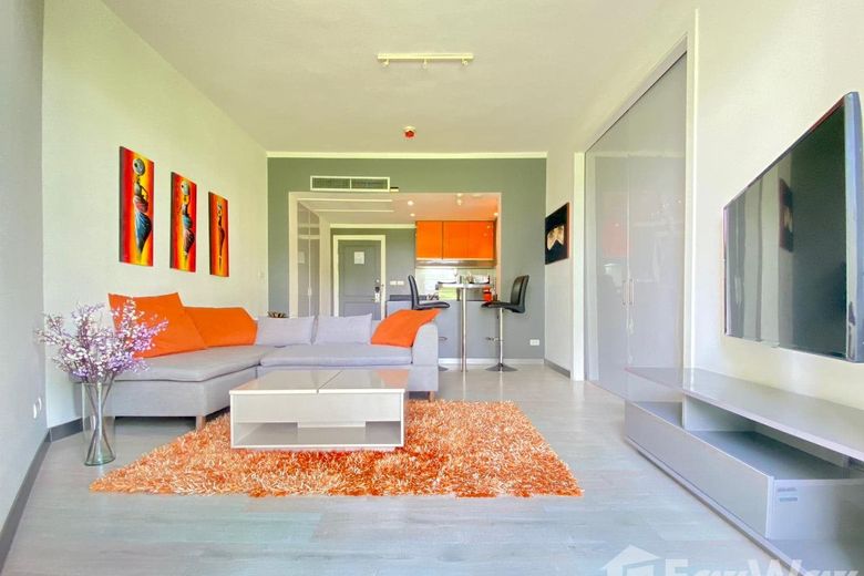 1 Bedroom Condo For Rent
