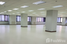 Office for sale in CHAMNAN PHENJATI BUSINESS CENTER, Huai Khwang, Bangkok near MRT Phra Ram 9