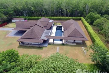 7 Bedroom Villa for Sale or Rent in Pa Khlok, Phuket