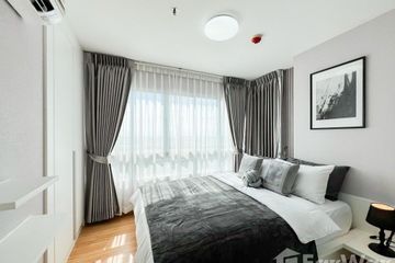 1 Bedroom Condo for sale in Arun Amarin, Bangkok