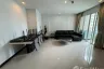 1 Bedroom Condo for sale in Khlong Toei Nuea, Bangkok near BTS Nana