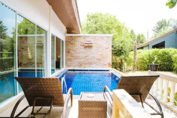 2 Bedroom Villa for rent in Thep Krasatti, Phuket