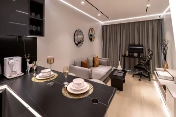 2 Bedroom Condo for sale in Rawai, Phuket