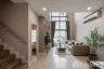 2 Bedroom Condo for sale in Khlong Tan, Bangkok near BTS Thong Lo