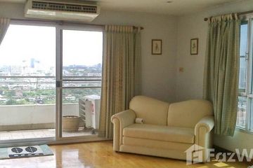 2 Bedroom Condo for sale in Lat Yao, Bangkok near BTS Ratchayothin