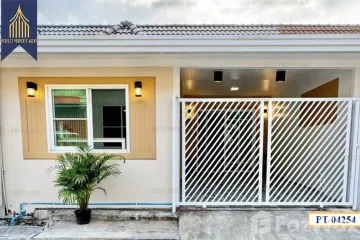 3 Bedroom Townhouse for sale in Bang Rak Phatthana, Nonthaburi near MRT Khlong Bang Phai