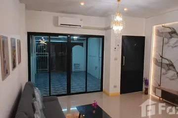 3 Bedroom Townhouse for sale in Sao Thong Hin, Nonthaburi near MRT Talad Bang Yai