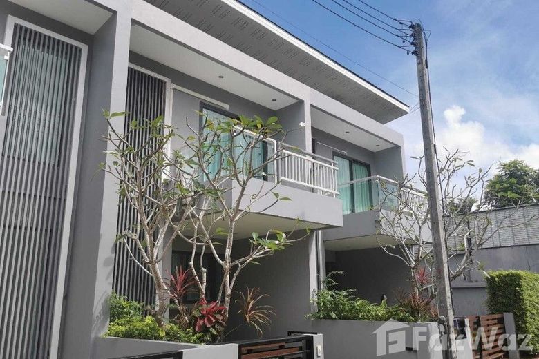 3 Bedroom Townhouse For Rent