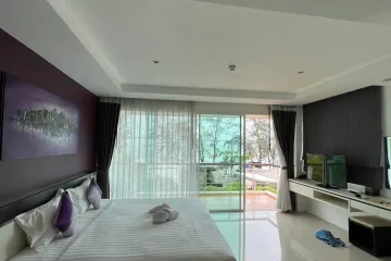 1 Bedroom Condo for sale in Rawai, Phuket