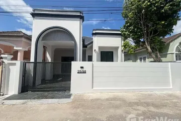 3 Bedroom House for sale in Wichit, Phuket