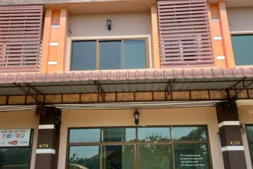 3 Bedroom Townhouse for sale in Lat Sawai, Pathum Thani near BTS Khlong Ha