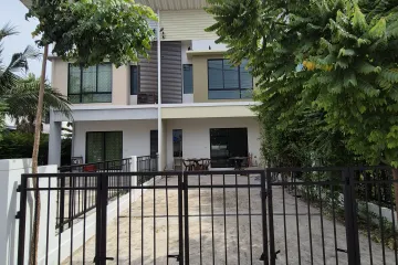 3 Bedroom Townhouse for sale in Bang Bua Thong, Nonthaburi