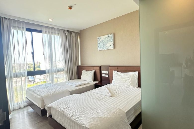 1 Bedroom Condo For Rent