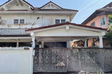4 Bedroom House for sale in Tha Raeng, Bangkok
