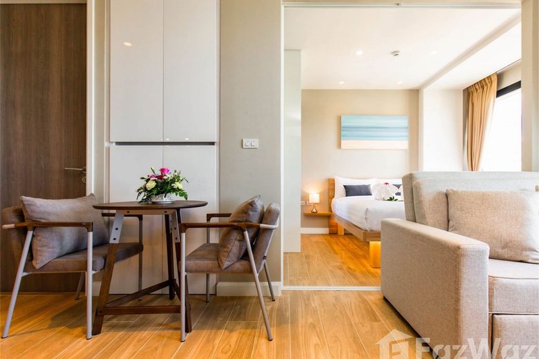 1 Bedroom Condo For Rent
