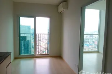 1 Bedroom Condo for sale in Huai Khwang, Bangkok near MRT Thailand Cultural Centre
