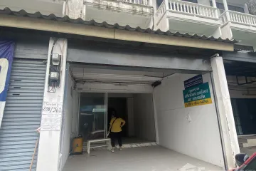 4 Bedroom Townhouse for sale in Lak Hok, Pathum Thani