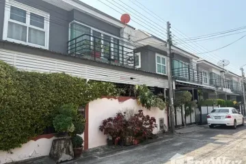 3 Bedroom Townhouse for sale in Bang Muang, Nonthaburi