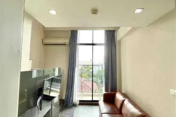 1 Bedroom Condo for sale in Bang Na, Bangkok near BTS Udom Suk