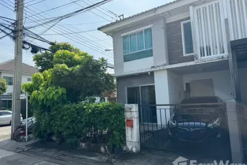 3 Bedroom Townhouse for sale in Bang Phai, Nonthaburi
