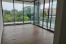 3 Bedroom Condo for sale in Khlong Tan Nuea, Bangkok