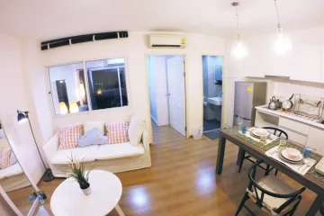 1 Bedroom Condo for sale in Chom Phon, Bangkok near MRT Chatuchak Park