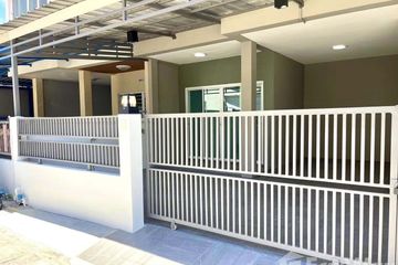 3 Bedroom Townhouse for sale in Bang Pu Mai, Samut Prakan near BTS Bang Pu