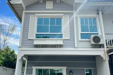 3 Bedroom Townhouse for sale in Lam Phak Kut, Pathum Thani