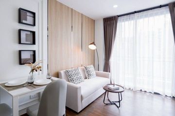 1 Bedroom Condo for sale in Huai Khwang, Bangkok