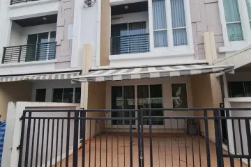 3 Bedroom Townhouse for sale in Baan Klang Muang Urbanion Srinakarin, Nong Bon, Bangkok near MRT Si Udom