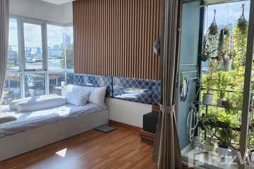 1 Bedroom Condo for sale in Chom Phon, Bangkok near BTS Mo chit