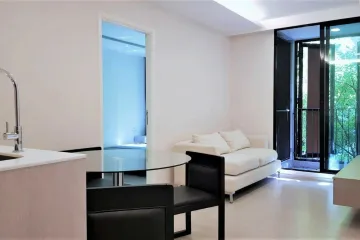 2 Bedroom Condo for sale in Khlong Tan, Bangkok near BTS Thong Lo