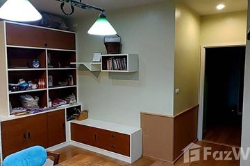 2 Bedroom Condo for sale in Khlong Ton Sai, Bangkok near BTS Wongwian Yai