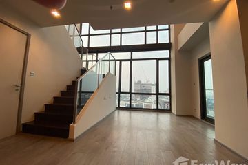 2 Bedroom Condo for sale in Chom Phon, Bangkok near MRT Lat Phrao