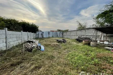 Land for sale in Bang Chak, Bangkok