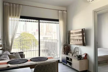 1 Bedroom Condo for sale in Khlong Tan Nuea, Bangkok