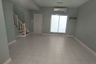 3 Bedroom Townhouse for sale in Khlong Sam, Pathum Thani