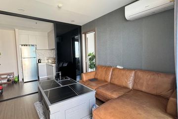 1 Bedroom Condo for sale in Huai Khwang, Bangkok