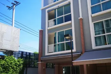 3 Bedroom Townhouse for sale in Chong Nonsi, Bangkok