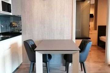 2 Bedroom Condo for sale in Chom Phon, Bangkok near MRT Lat Phrao