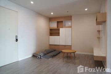 1 Bedroom Condo for sale in Bang Lamphu Lang, Bangkok near BTS Wongwian Yai