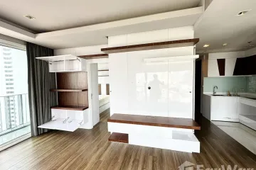 1 Bedroom Condo for sale in Khlong Tan Nuea, Bangkok