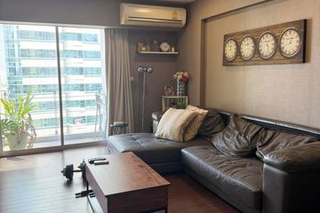 2 Bedroom Condo for sale in My Resort Bangkok, Bang Kapi, Bangkok near MRT Phetchaburi