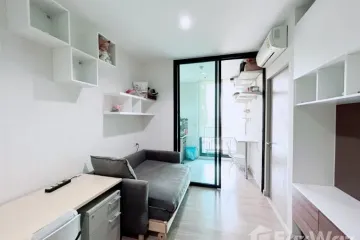 1 Bedroom Condo for sale in Sam Sen Nai, Bangkok near MRT Rang Nam