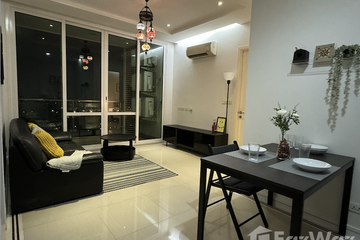 2 Bedroom Condo for sale in Huai Khwang, Bangkok