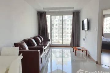 2 Bedroom Condo for sale in Huai Khwang, Bangkok near MRT Thailand Cultural Centre