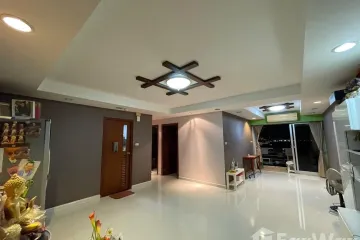 2 Bedroom Condo for sale in Bang Phong Pang, Bangkok