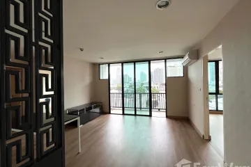2 Bedroom Condo for sale in D 65, Phra Khanong Nuea, Bangkok near BTS Phra Khanong